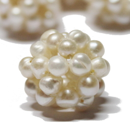 Perlenball, cremeweiss, ca 15 - 18 mm 