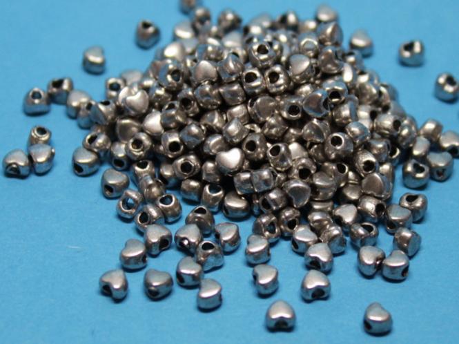 Herz, Herzchen, ca. 4 mm, altsilber, 50 Stück 