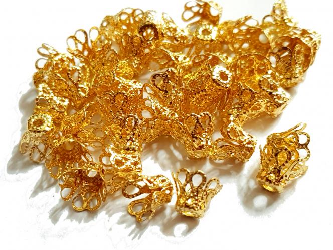 Filigrane Perlenkappen Krone, goldfarben, ca. 9 x 7 mm, 20 Stück 