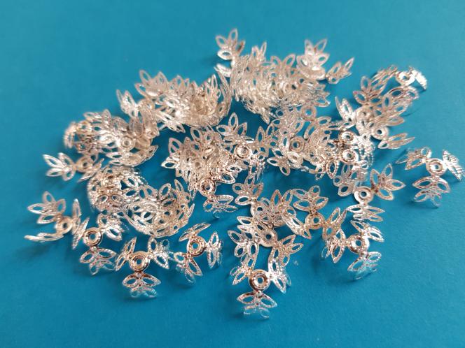 Filigrane Perlenkappen Blättchen, silberfarben, ca. 20 mm, 20 Stück 