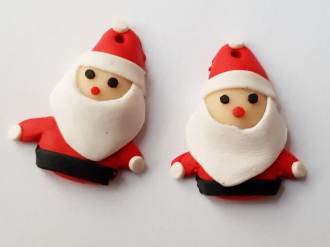 Weihnachtsmann, Nikolaus Polymer ca 29 x 26 mm, 2 Stück 