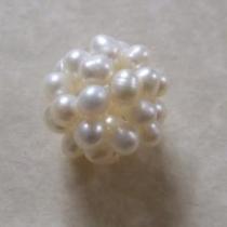 Perlenball, grau, ca 11 - 13 mm 